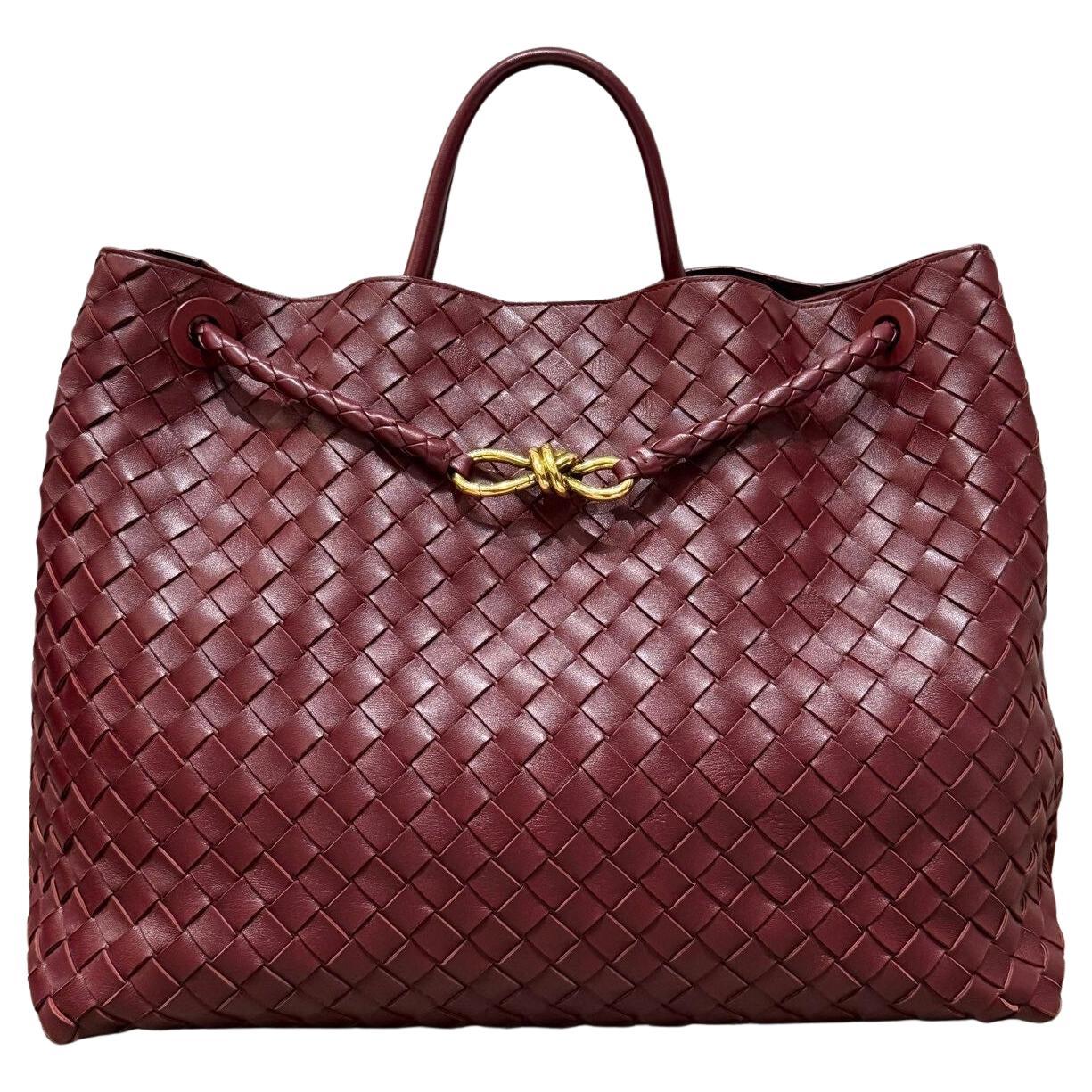 Bottega Veneta Andiamo Large Burgundy Handbag