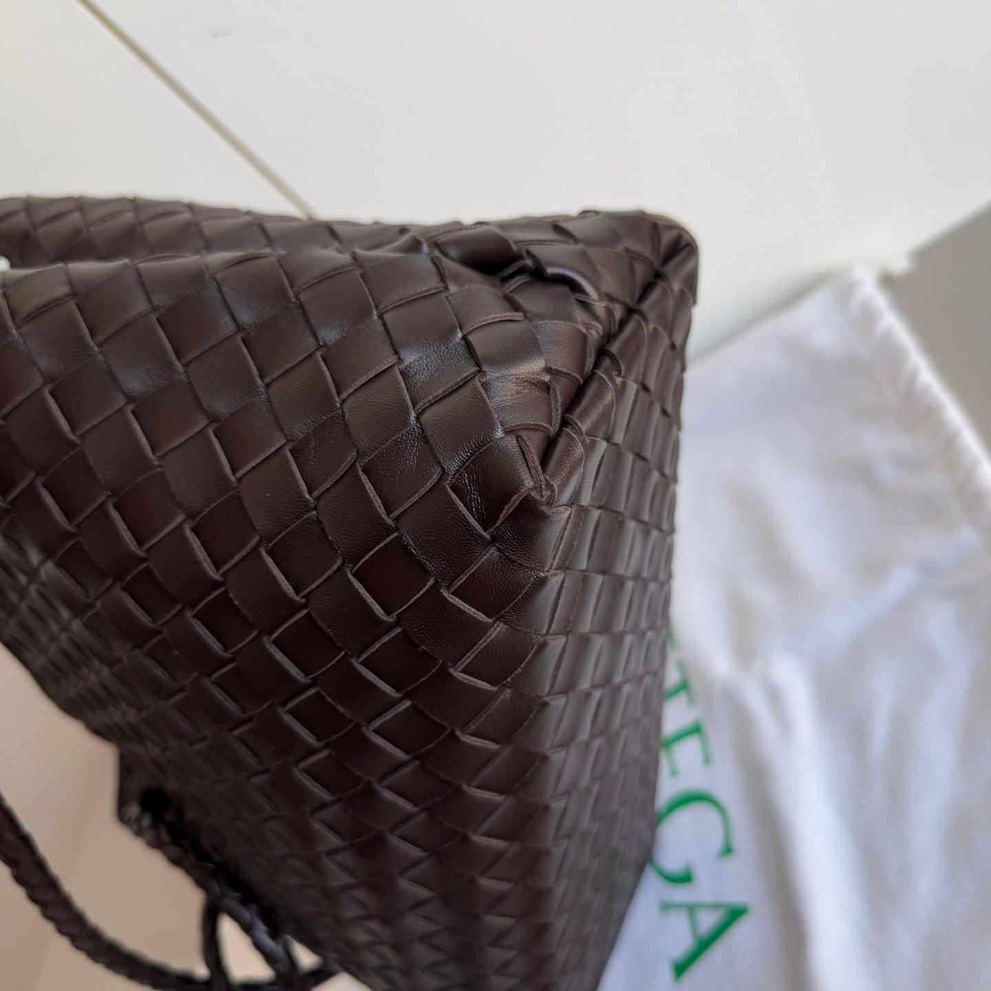Bottega Veneta Andiamo Medium Fondant Marrone Cioccolato Scuro in vendita 8