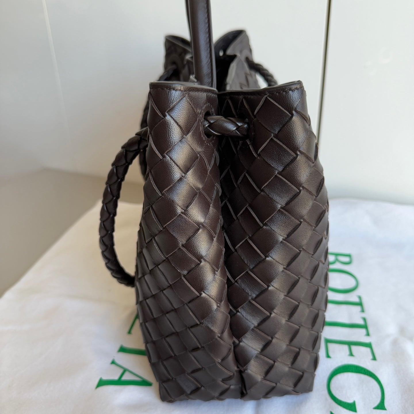 Nero Bottega Veneta Andiamo Medium Fondant Marrone Cioccolato Scuro in vendita