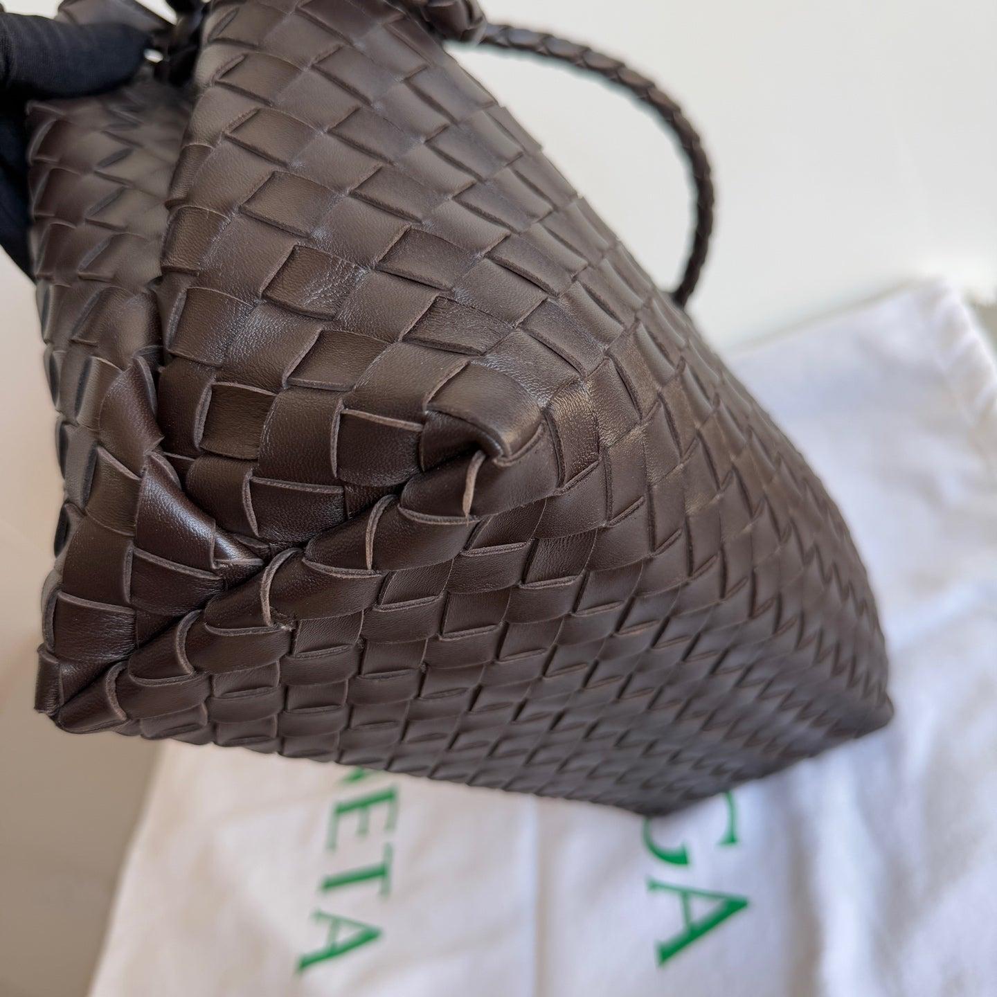 Bottega Veneta Andiamo Medium Fondant Marrone Cioccolato Scuro in vendita 4