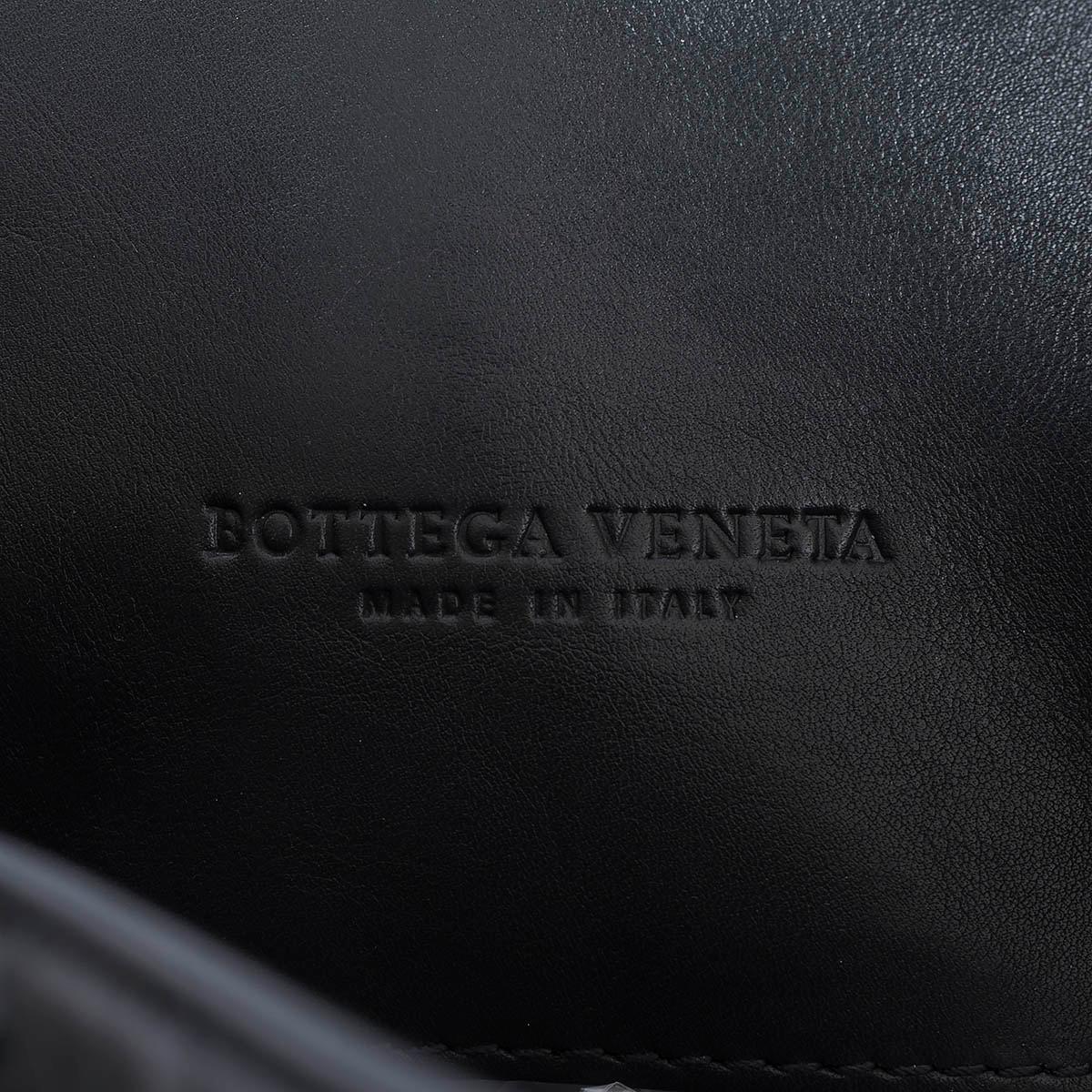 BOTTEGA VENETA anthracite gray leather INTRECCIATO SOFT BRIEFCASE Bag For Sale 2