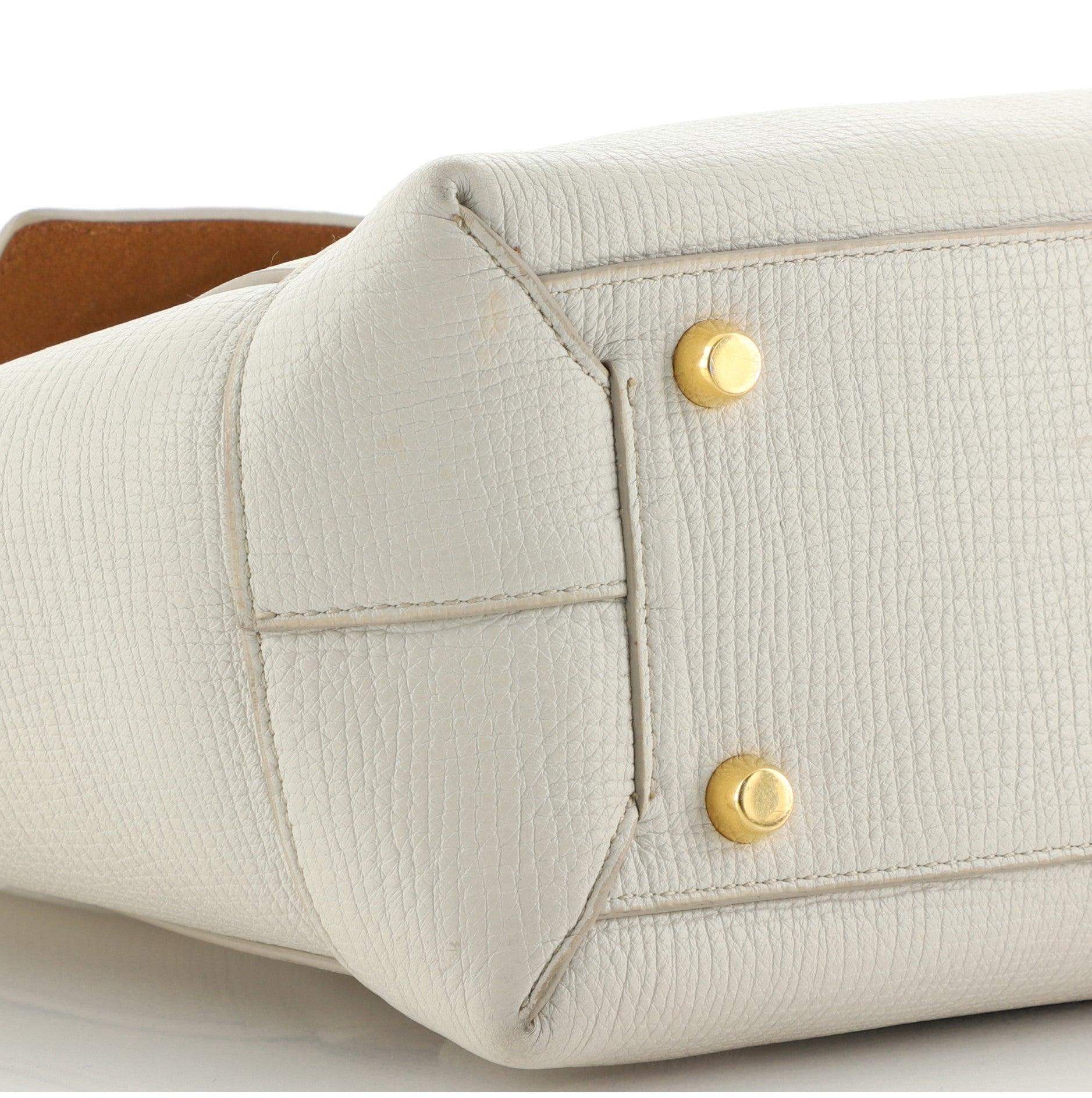 Bottega Veneta Arco Tasche Graues Leder Medium Neutral Damen im Angebot