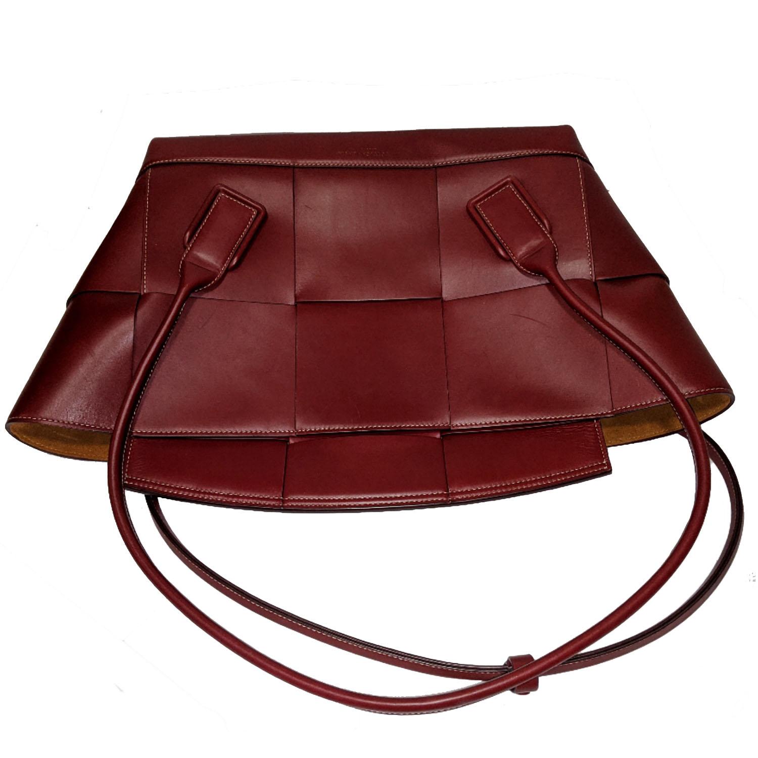 bottega veneta bordeaux