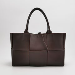 Bottega Veneta Arco Tote Bag Medium Brown Leather 37cm