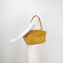 Bottega Veneta Arco Tote Bag Medium Tan Yellow Shiny Calfskin Leather 33cm