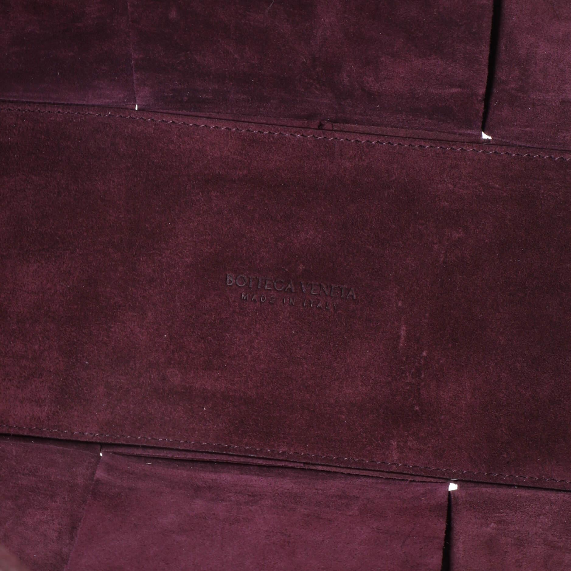 Bottega Veneta Arco Tote Maxi Intrecciato Leather Medium 2