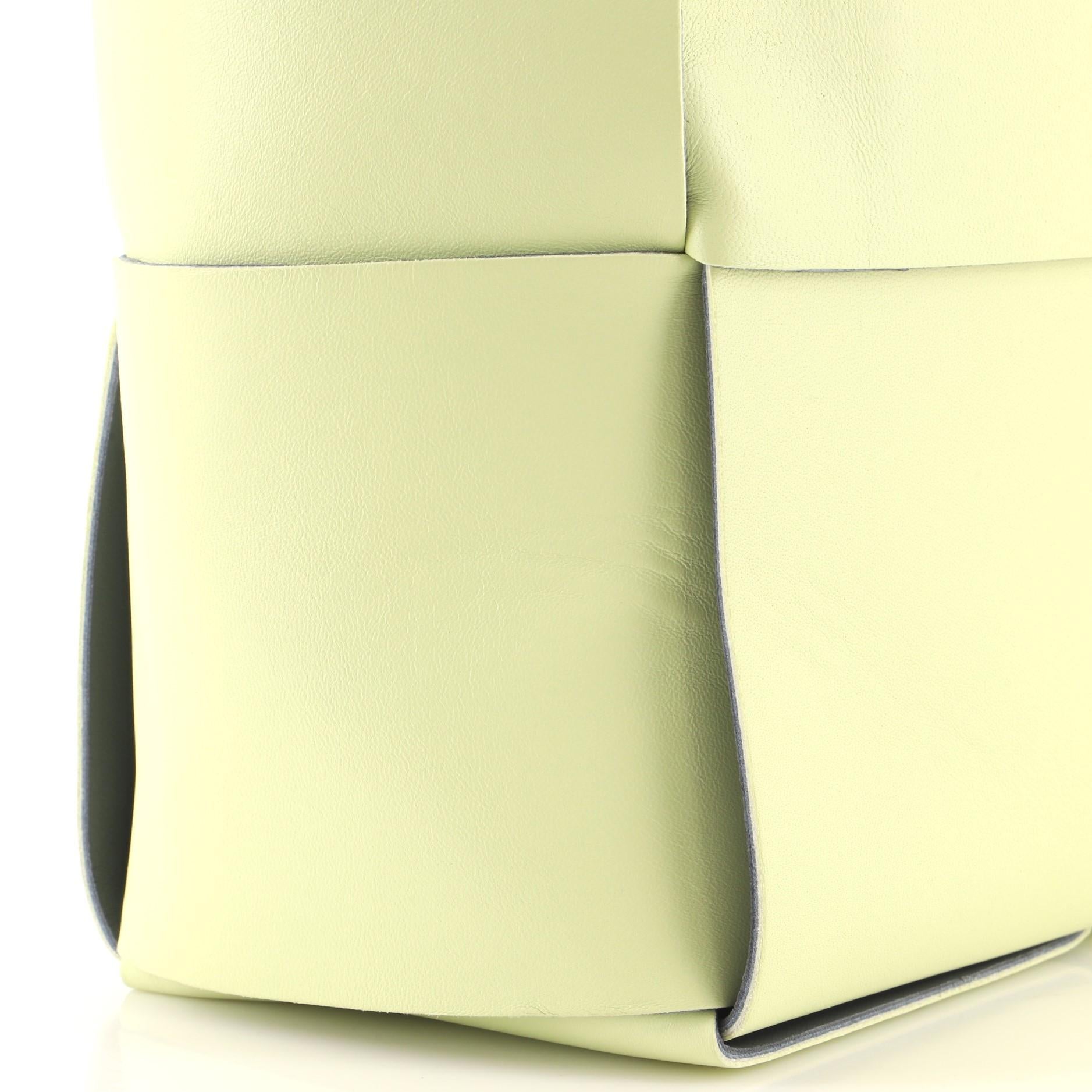 Bottega Veneta Arco Tote Maxi Intrecciato Leather Medium 1
