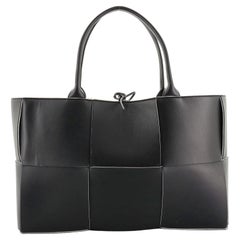 Bottega Veneta Arco Tote Maxi Intrecciato Leather Medium