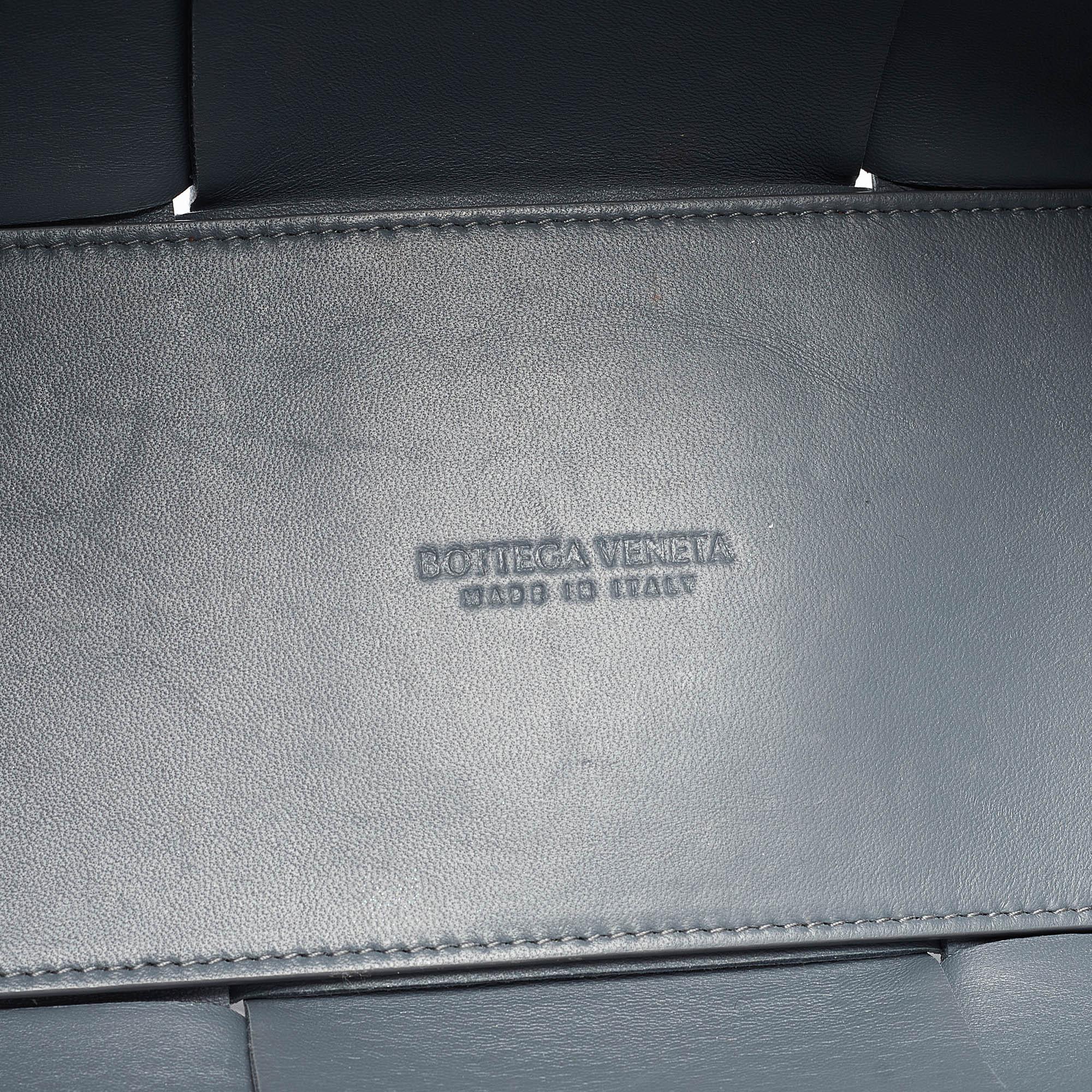 Bottega Veneta Ash Blue Intrecciato Leather Medium Arco Tote 3