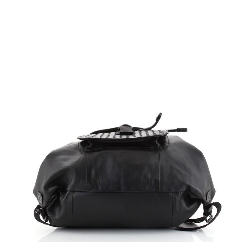 Women's or Men's Bottega Veneta Backpack Leather with Intrecciato Large