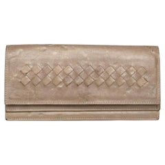 Bottega Veneta Beige Intrecciato Leather Bifold Wallet