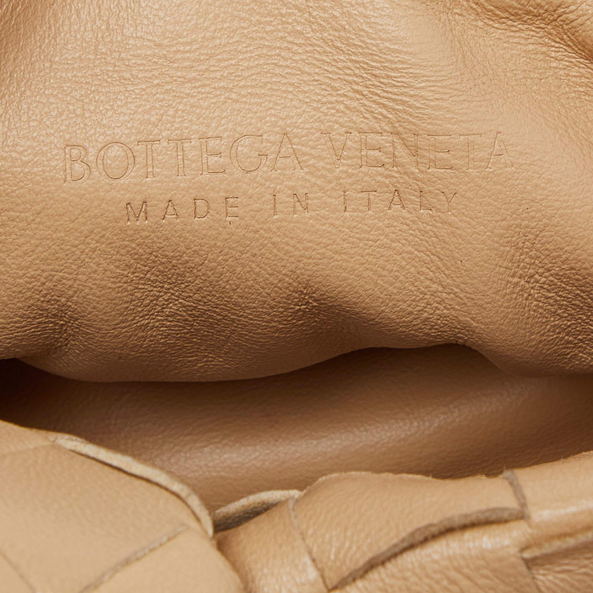Bottega Veneta Beige Intrecciato Leather Mini BV Jodie Bag 6