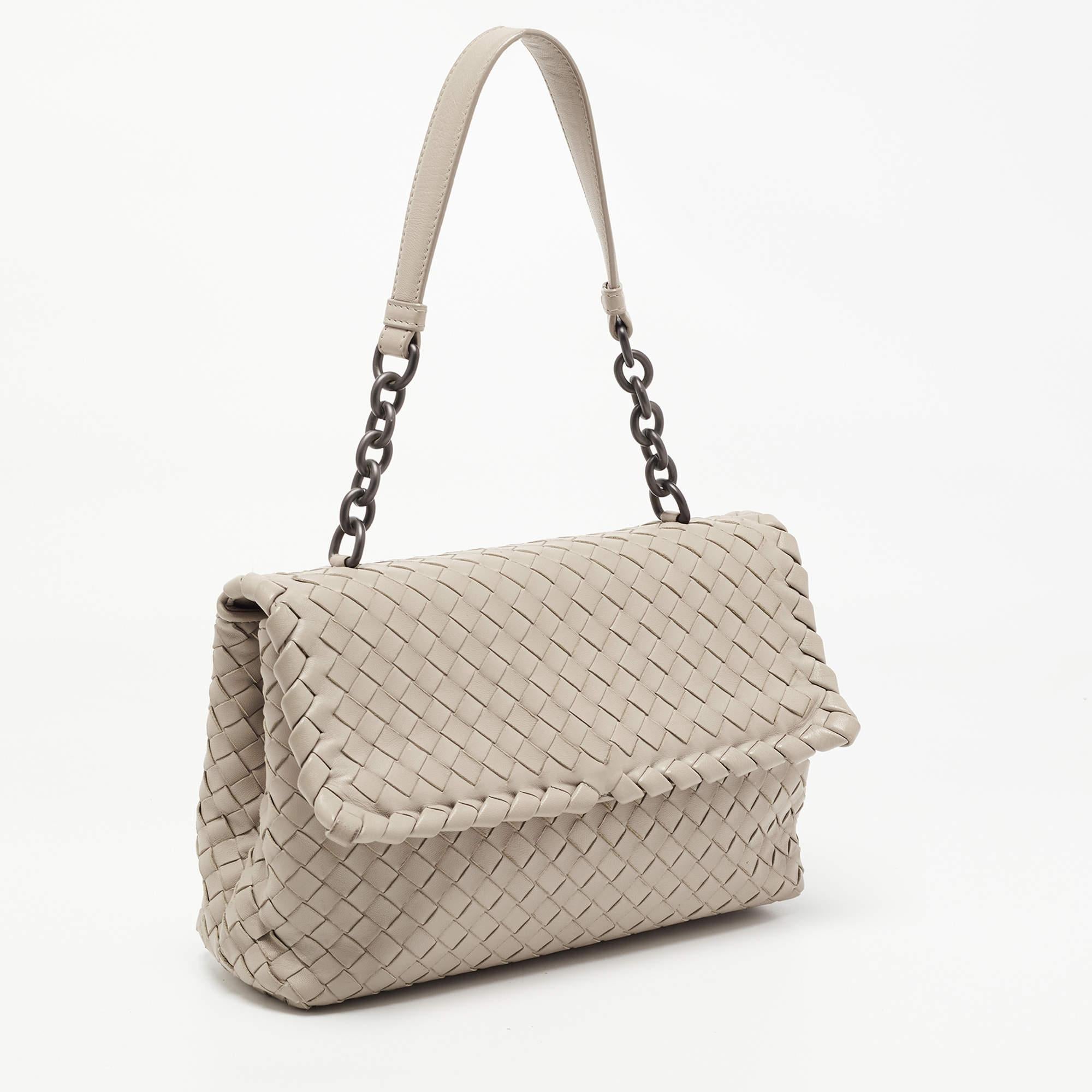 Bottega Veneta Beige Intrecciato Leather Olimpia Top Handle Bag In Good Condition In Dubai, Al Qouz 2