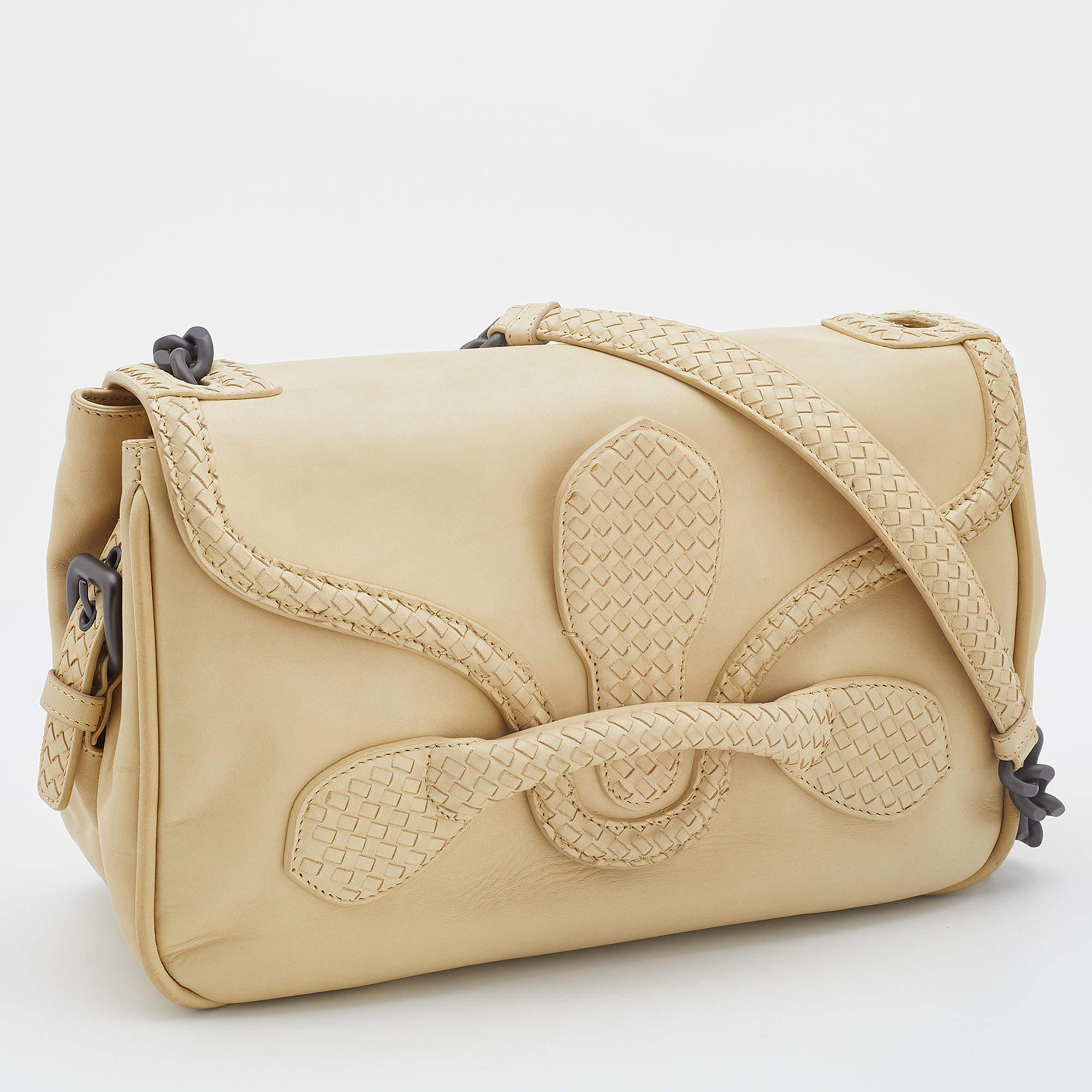 Women's Bottega Veneta Beige Intrecciato Leather Rialto Shoulder Bag
