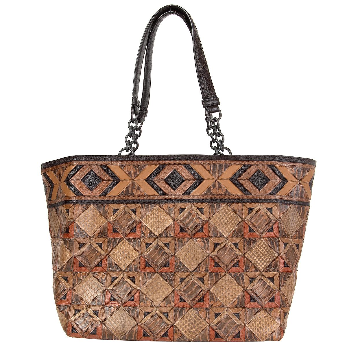 BOTTEGA VENETA beige KARUNG & PYTHON PATCHWORK Tote Umhängetasche LTD ED (Beige) im Angebot