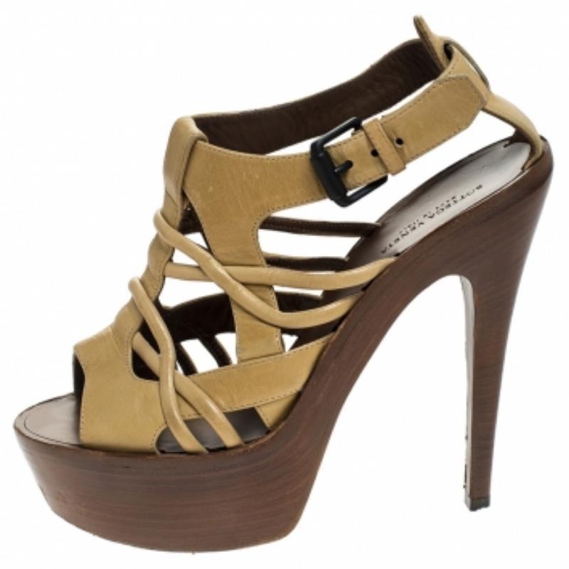 Bottega Veneta Beige Leather Cutout Platform Ankle Strap Sandals Size 37.5 en venta 1