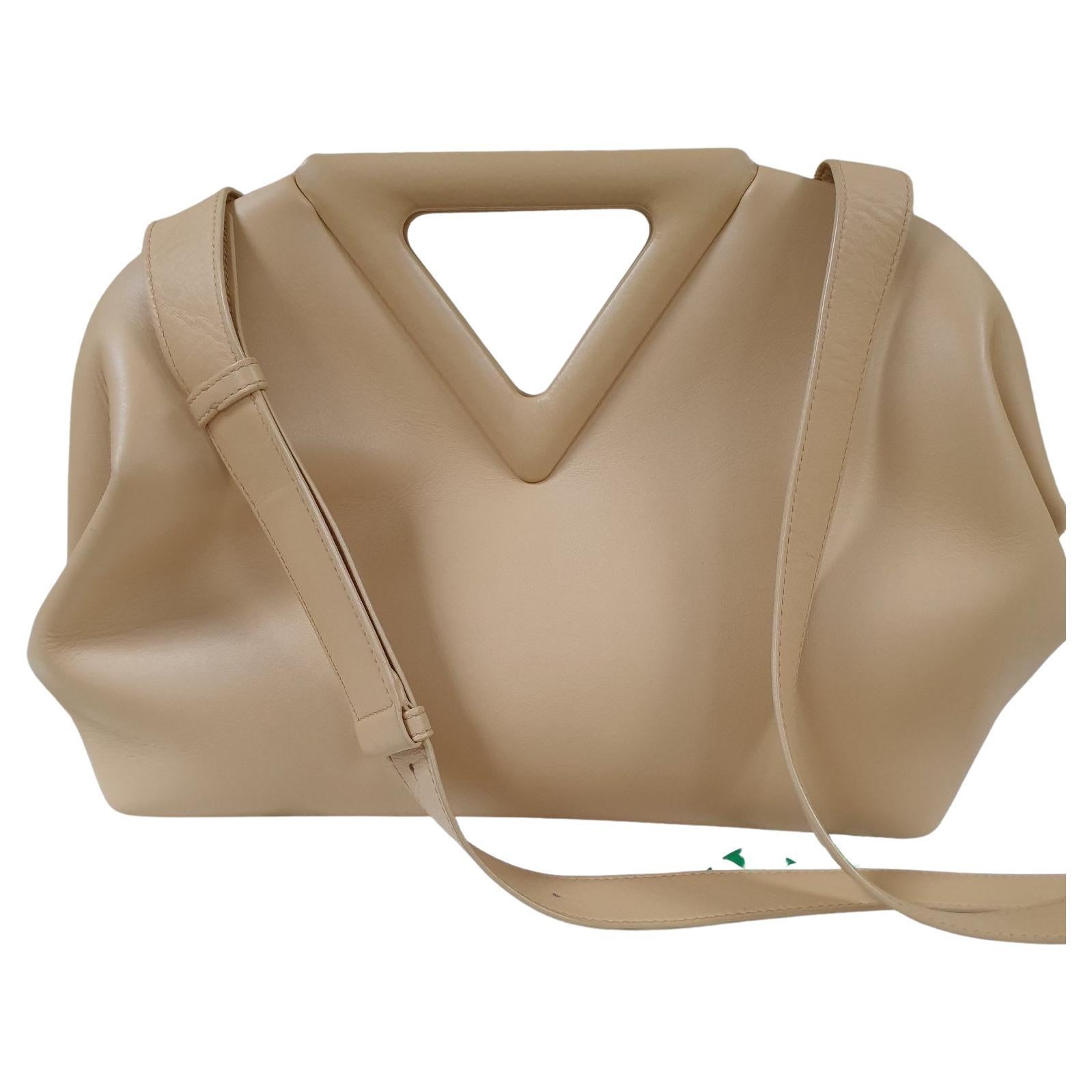 Bottega Veneta Point Medium Quilted Top-Handle Bag