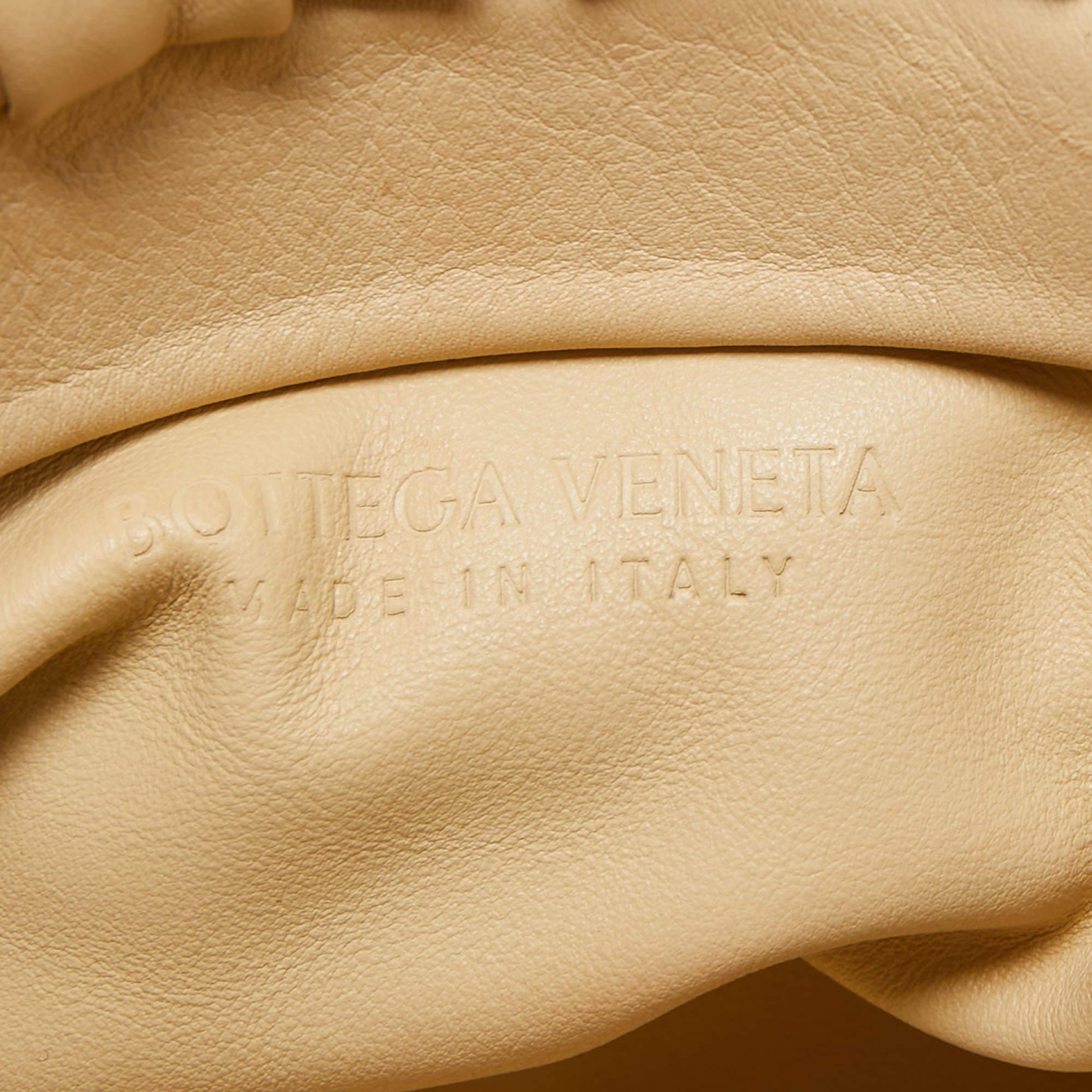Bottega Veneta Beige Leather The Chain Pouch Bag For Sale 8