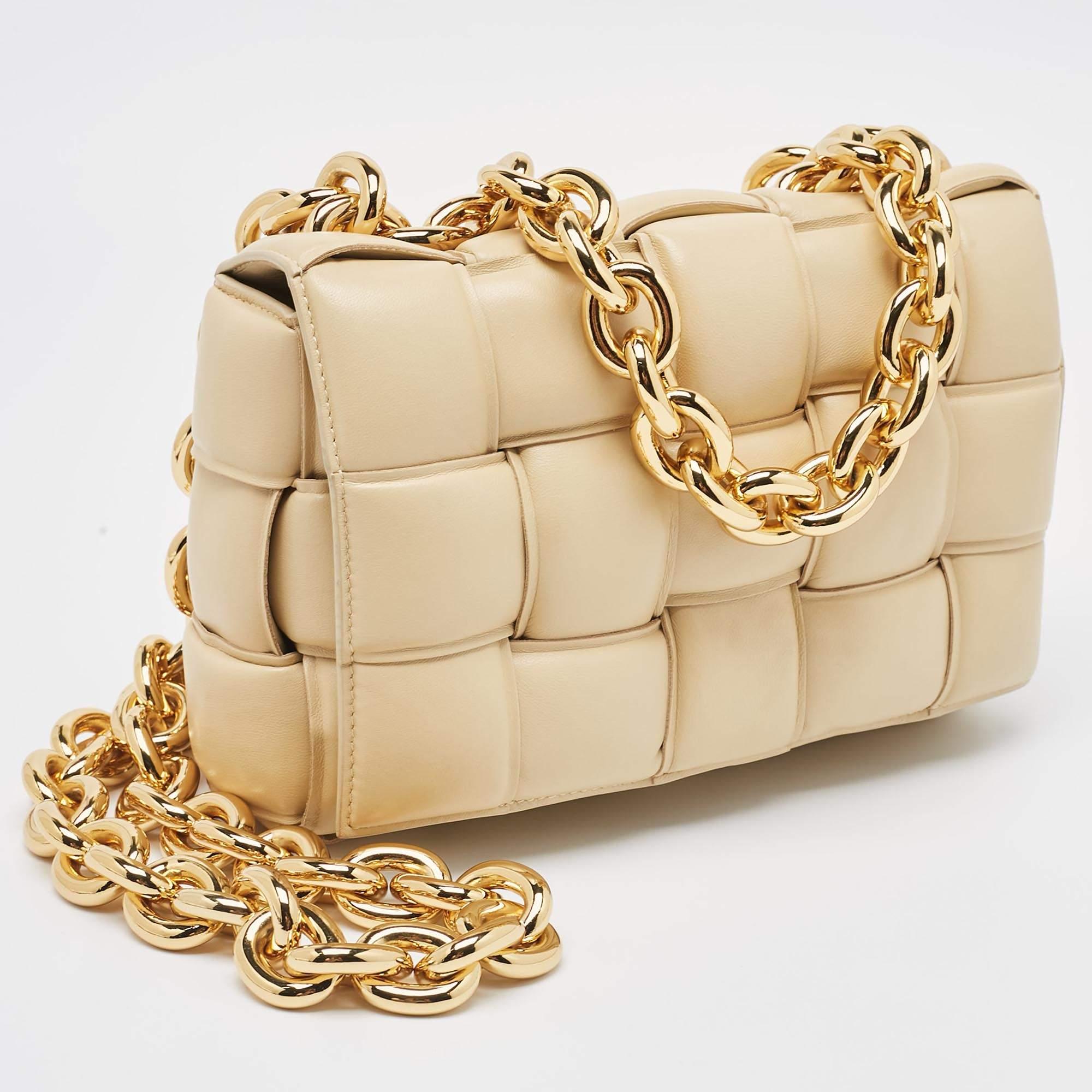 Bottega Veneta Beige Padded Leather Cassette Chain Shoulder Bag In Excellent Condition For Sale In Dubai, Al Qouz 2