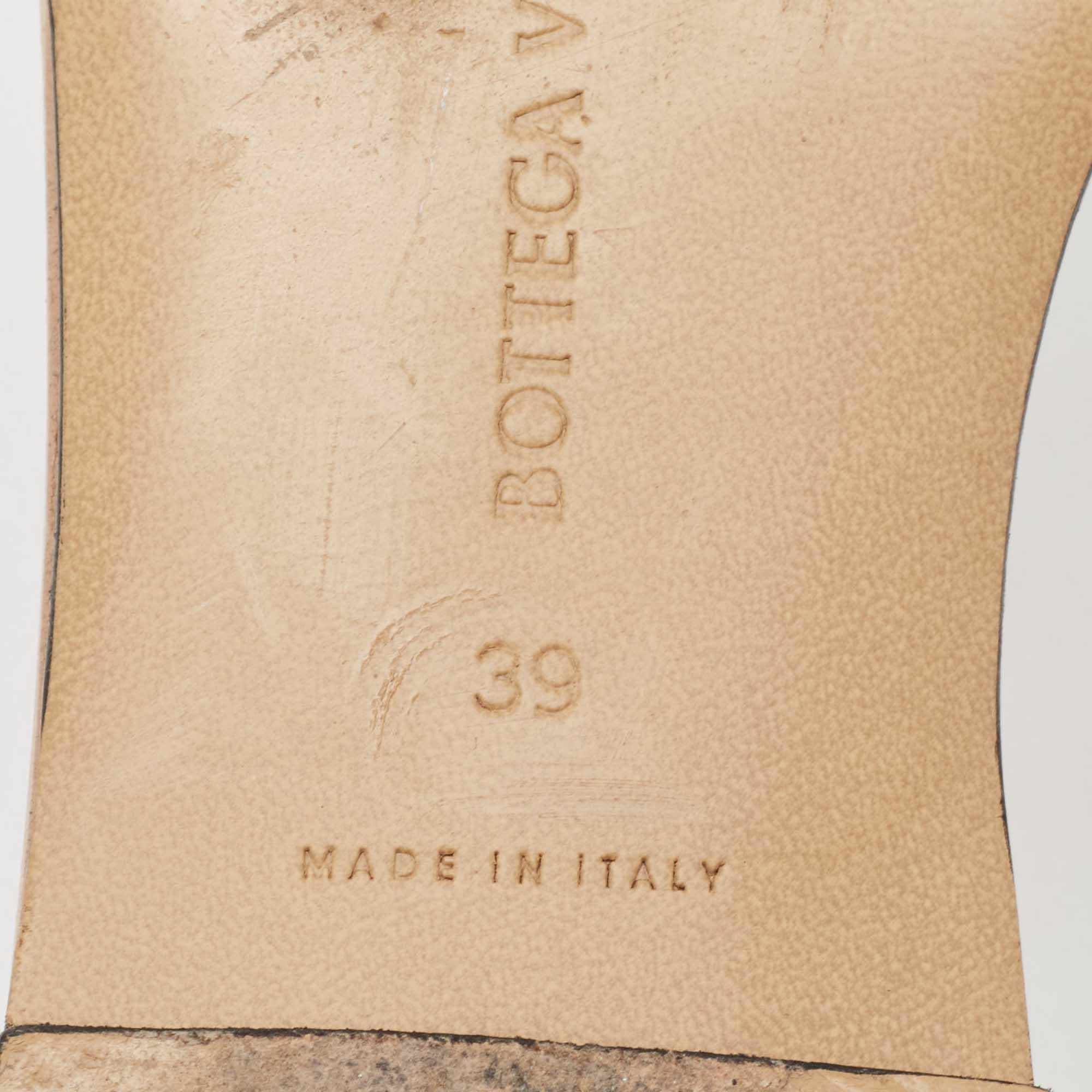 Bottega Veneta Beige Padded Leather Flat Slides Size 39 4