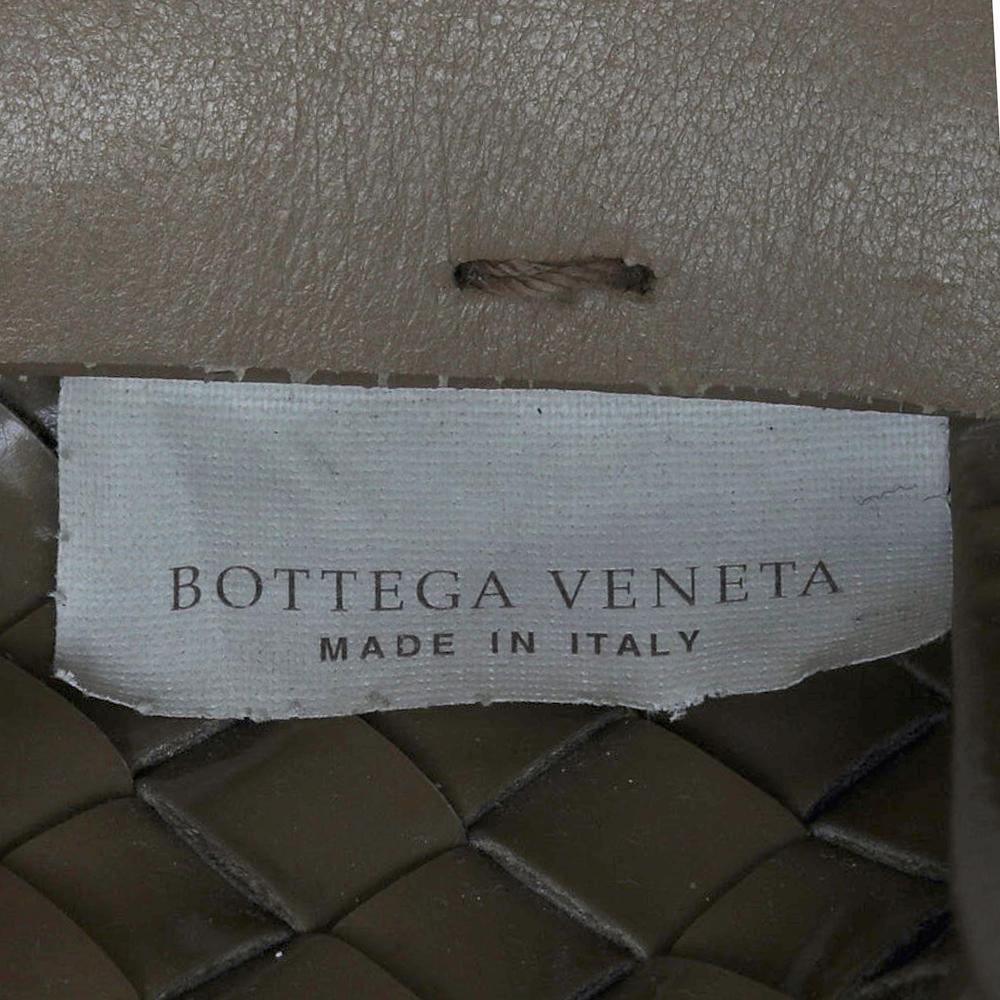 Bottega Veneta Beige Patent Intrecciato Leather Cabat Tote 4