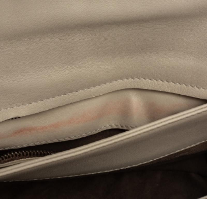 Bottega Veneta - Sac à bandoulière Olimpia en peau de serpent beige 5