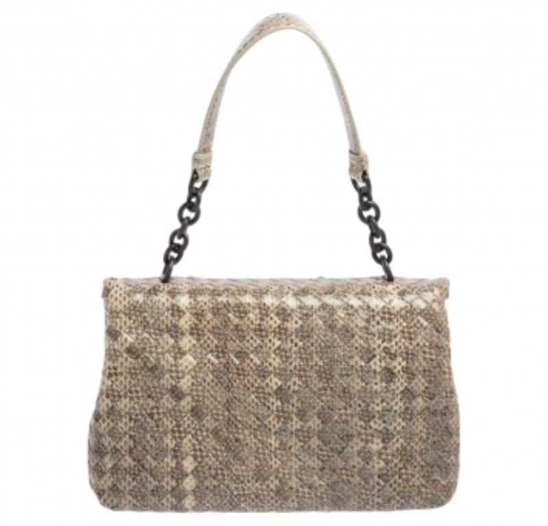 Bottega Veneta - Sac à bandoulière Olimpia en peau de serpent beige 1