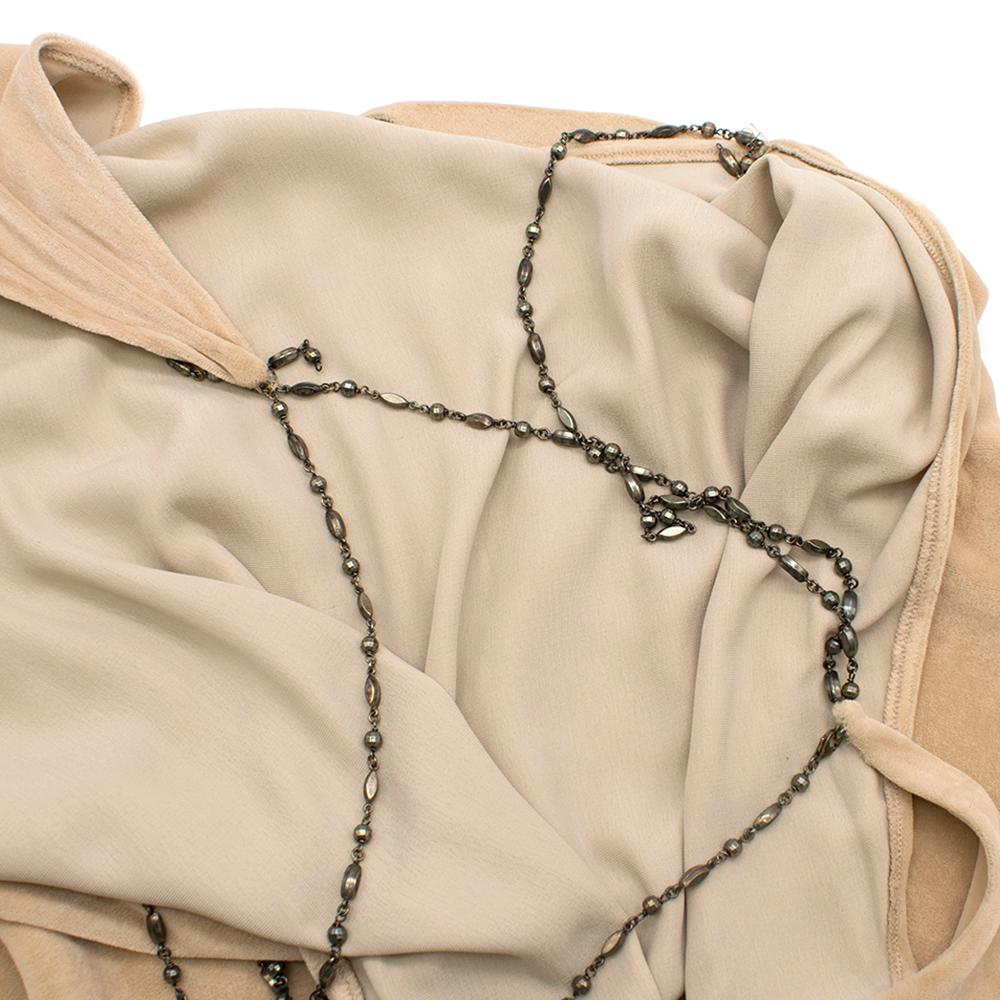 Bottega Veneta Beige Velvet Chain Draped Low Back Embellished Dress - Size US 6 im Angebot 1