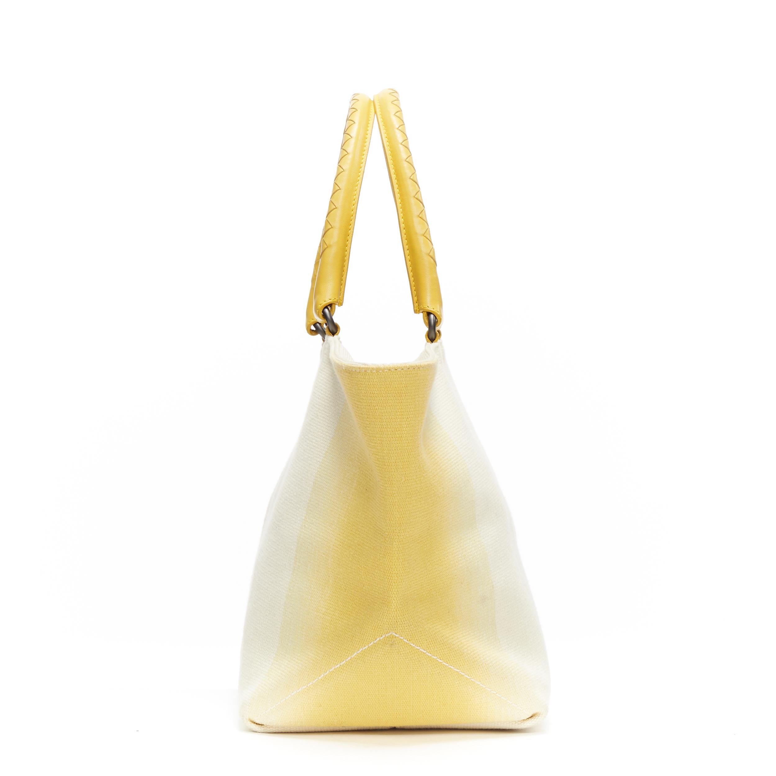 BOTTEGA VENETA beige yellow ombre dye intrecciato woven leather handle tote bag In Good Condition In Hong Kong, NT