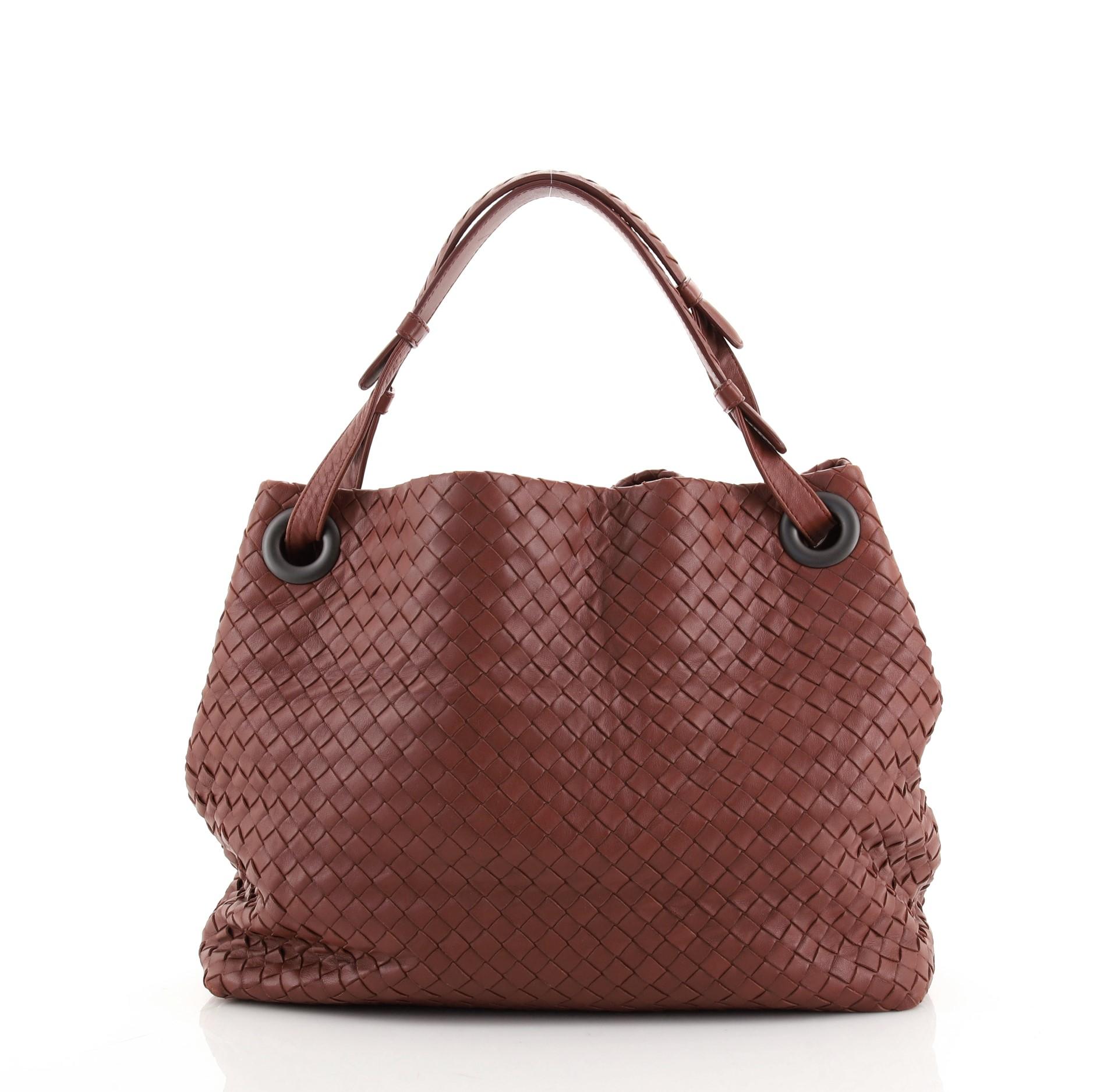 Bottega Veneta Bella Tragetasche Intrecciato Nappa Medium (Braun)