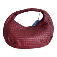 Bottega Veneta Vientre Hobo Intrecciato Ancora Piel de Nappa Roja Mediana 40cm