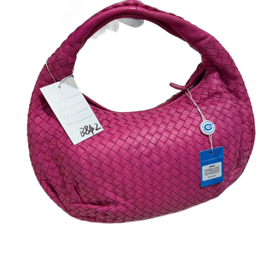 Bottega Veneta Belly Hobo Intrecciato Fuchsia Pink Nappa Leather Medium In Good Condition In AUBERVILLIERS, FR