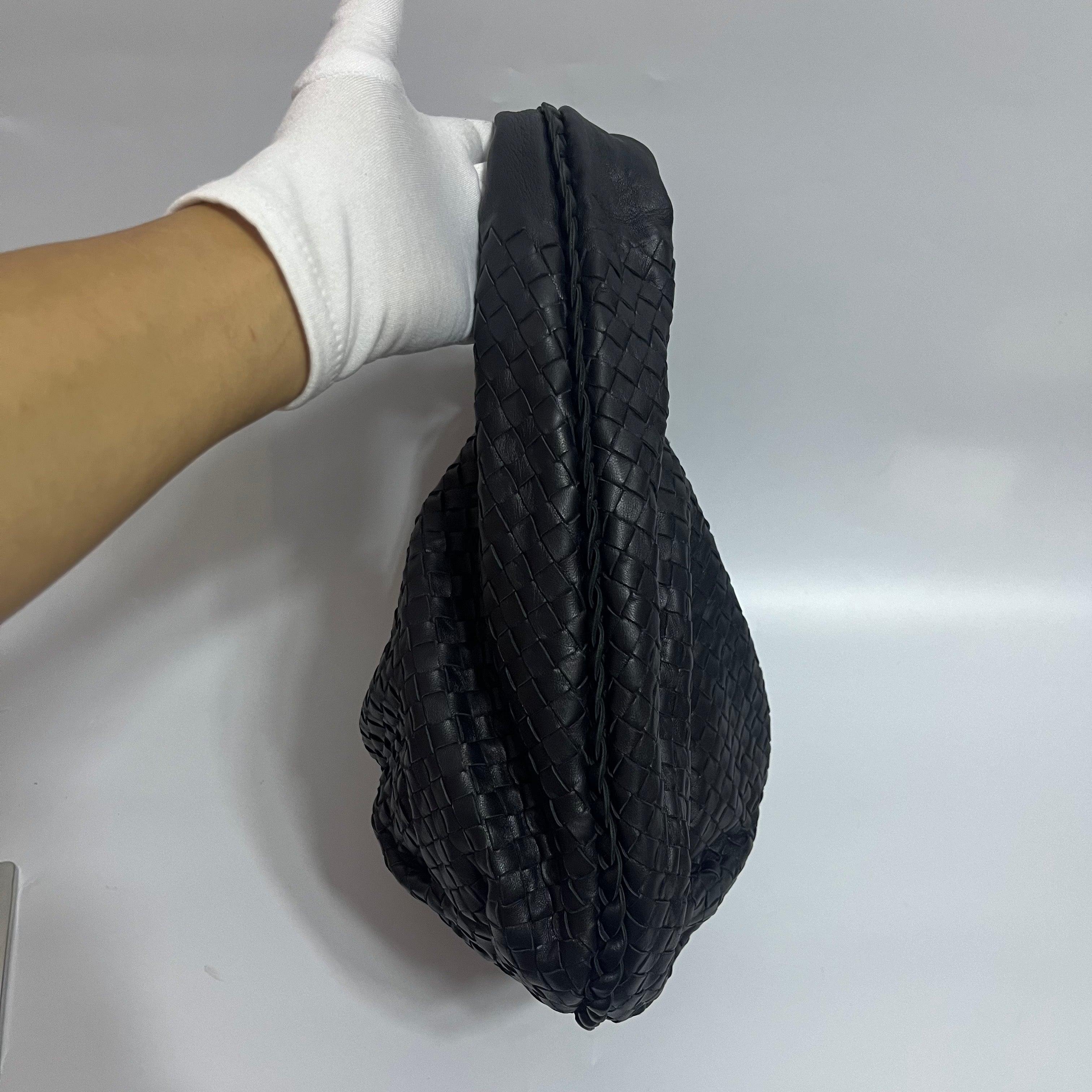 Women's Bottega Veneta Belly Hobo Intrecciato Black Large 50cm For Sale