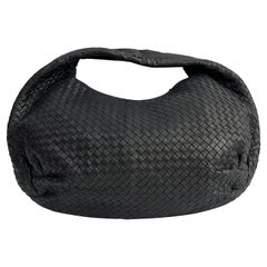 Bottega Veneta Belly Hobo Intrecciato in pelle nera Maxi 50cm