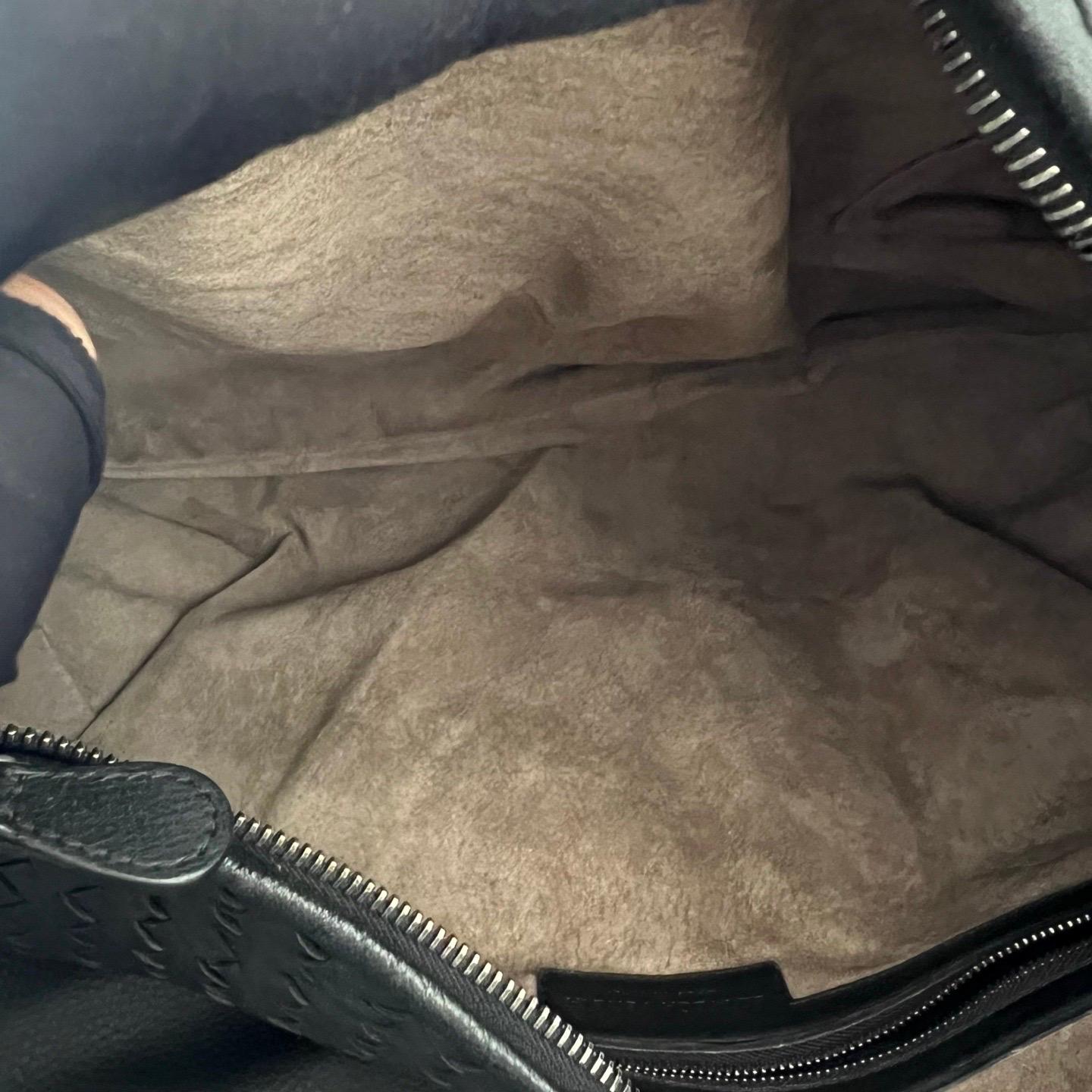 Bottega Veneta Belly Hobo Intrecciato Black Maxi 50cm For Sale 7