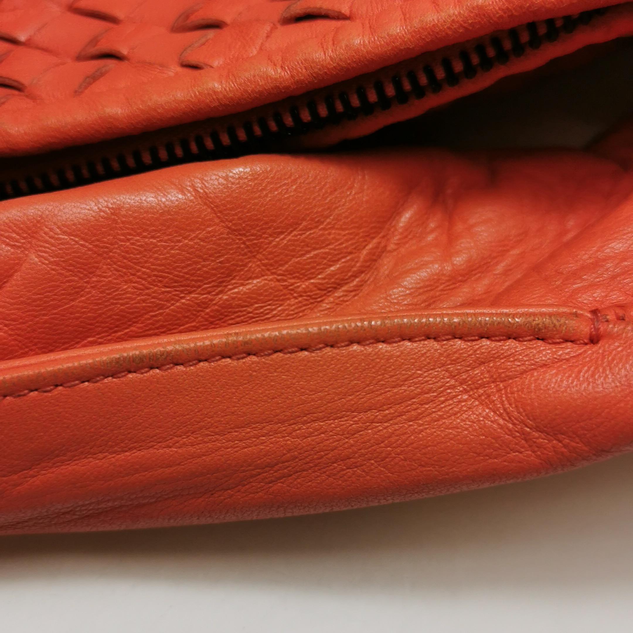 Bottega Veneta Hobo Intrecciato Gradiente Arancione Rosso Medio 45cm in vendita 8