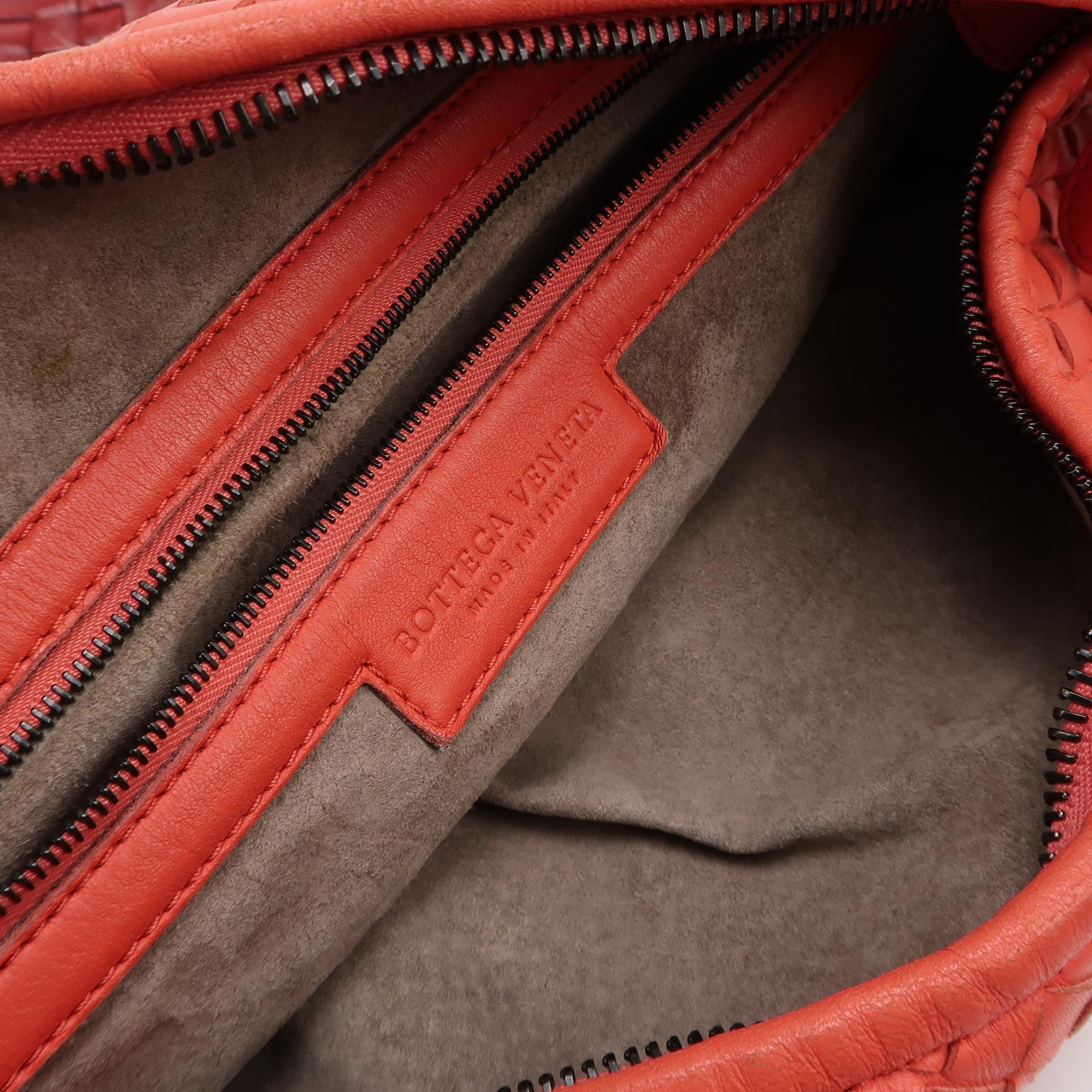 Bottega Veneta Hobo Intrecciato Gradiente Arancione Rosso Medio 45cm in vendita 1