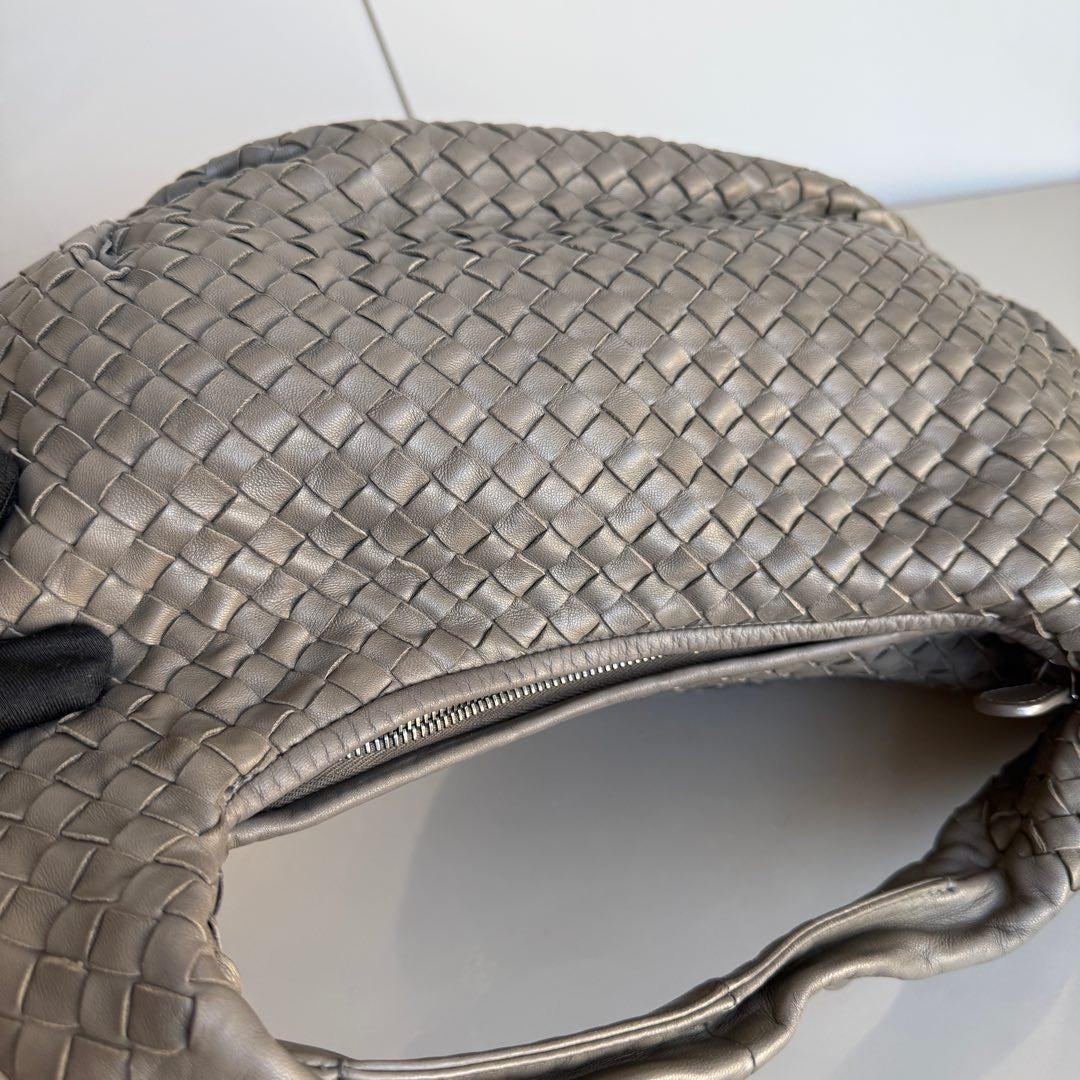 Bottega Veneta Vientre Hobo Intrecciato Piel Gris Mediana 40cm en venta 7