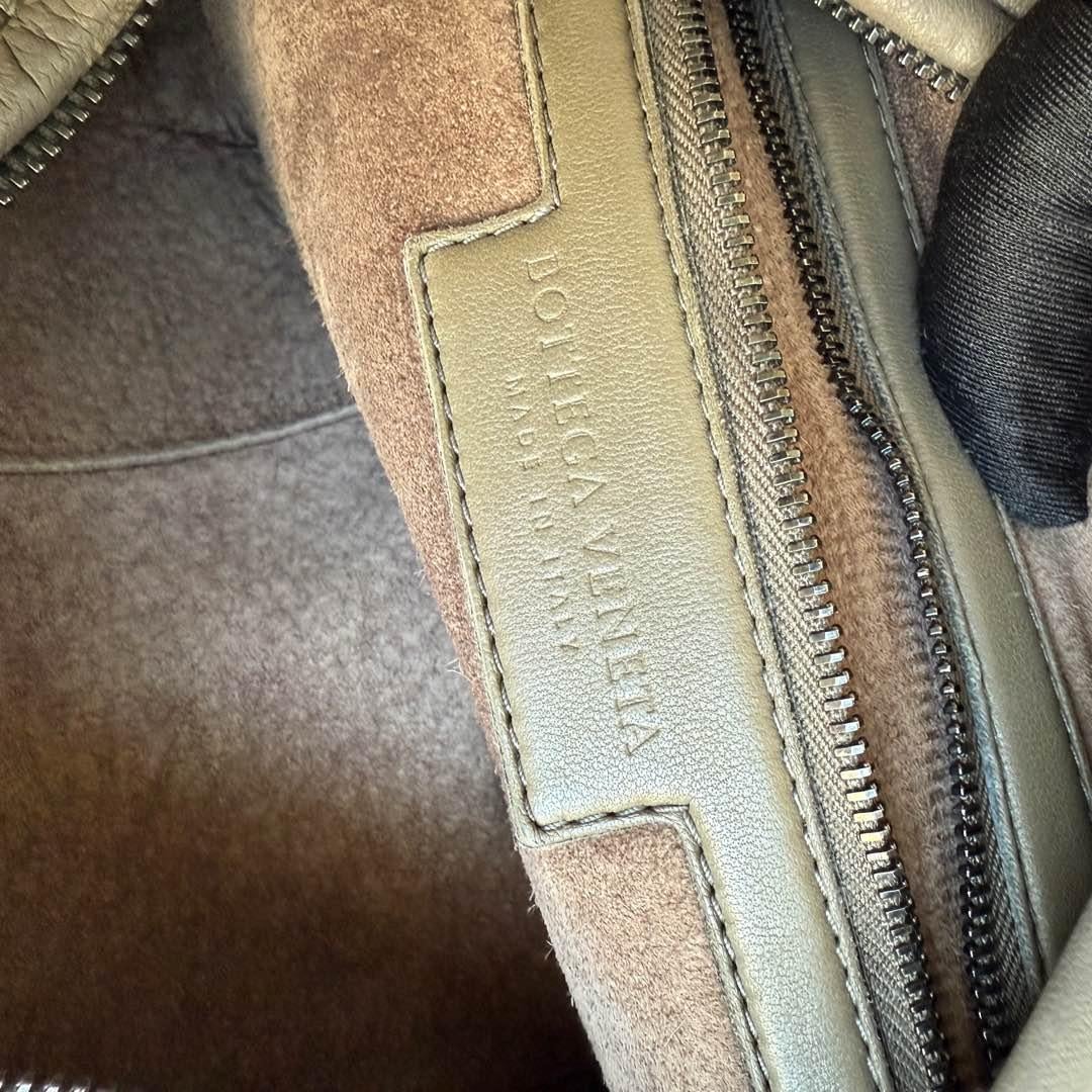 Bottega Veneta Vientre Hobo Intrecciato Piel Gris Mediana 40cm en venta 12