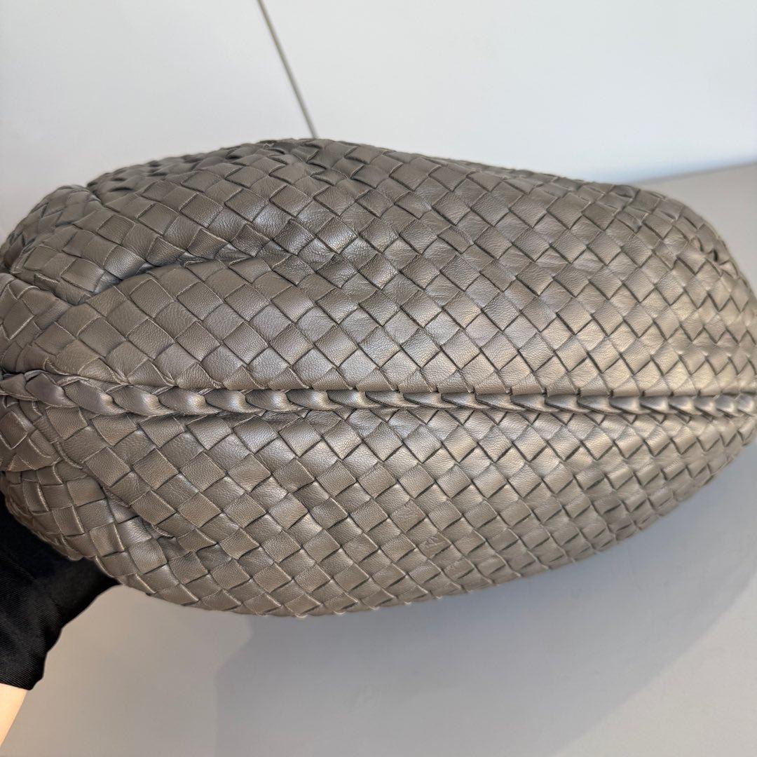 Bottega Veneta Vientre Hobo Intrecciato Piel Gris Mediana 40cm en venta 2