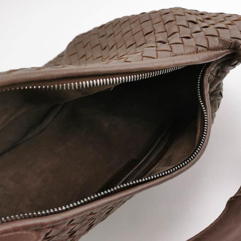 Bottega Veneta Belly Hobo Intrecciato Lambskin Leather Brown Medium 40cm For Sale 3
