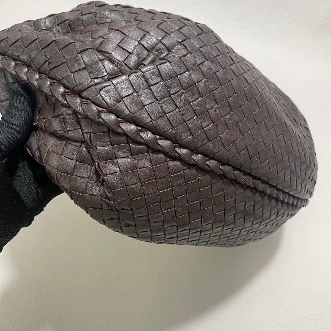Bottega Veneta Belly Hobo Intrecciato in pelle di agnello marrone latte Borsa media 2