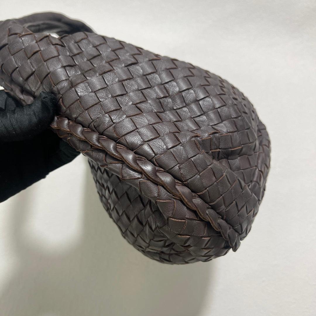 Bottega Veneta Belly Hobo Intrecciato in pelle di agnello marrone latte Borsa media 4