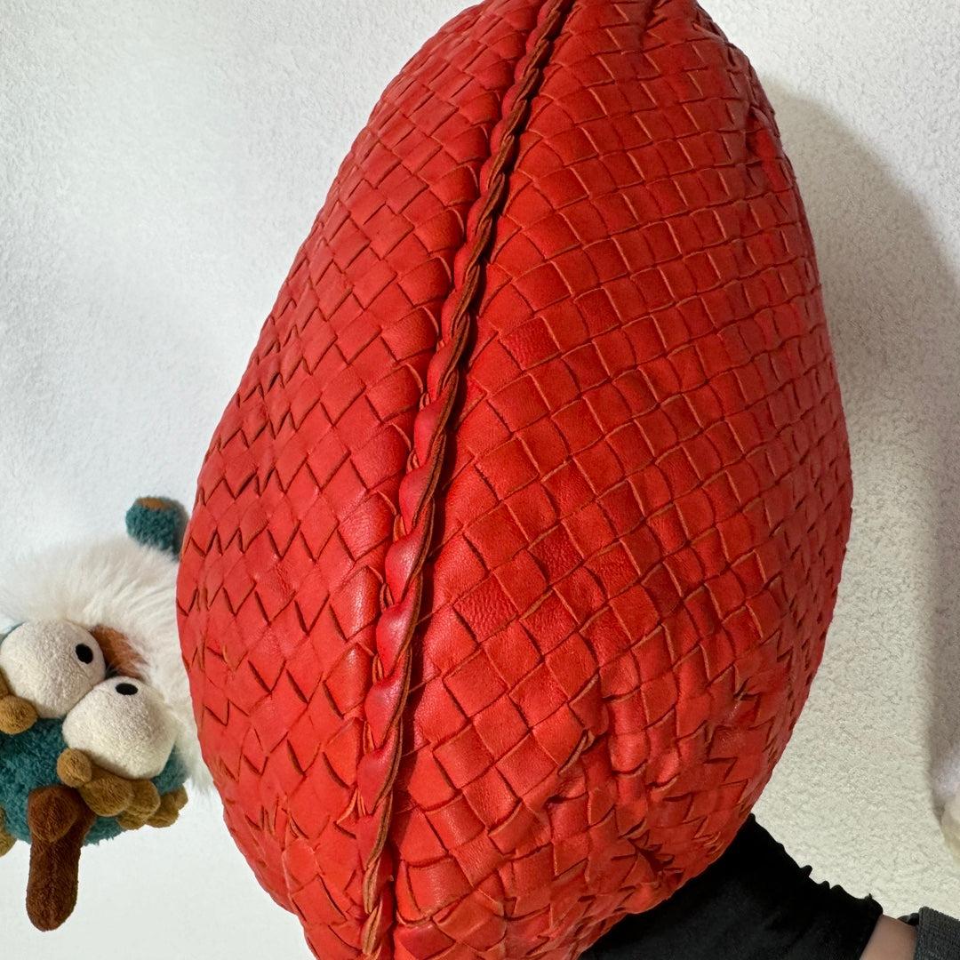 Women's Bottega Veneta Belly Hobo Intrecciato Lambskin Leather Red Medium 40cm For Sale