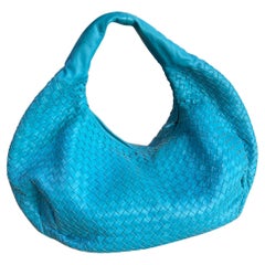 Bottega Veneta Belly Hobo Intrecciato Lambskin Leather Sky Blue Large 50cm Used Bottega Veneta Belly Hobo Intrecciato Lambskin Leather Sky Blue Large 50cm