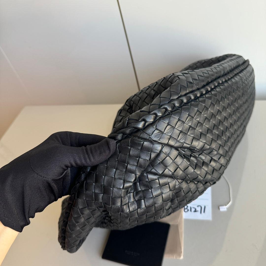 Bottega Veneta Belly Hobo Intrecciato Leather Black Large 52cm 4