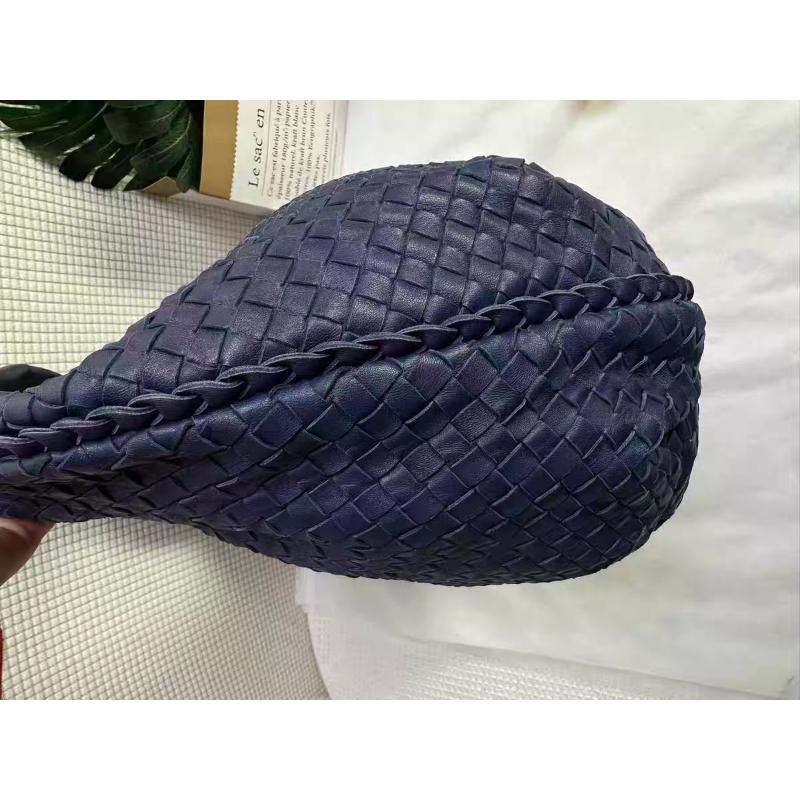 Noir Bottega Veneta Belly Hobo Intrecciato Leather Navy Large 45 en vente