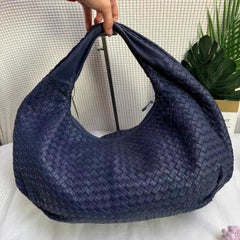 Bottega Veneta Belly Hobo Intrecciato Leather Navy Large 45