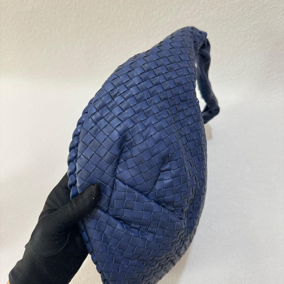 Violet Bottega Veneta Belly Hobo Intrecciato Navy Large 47cm en vente