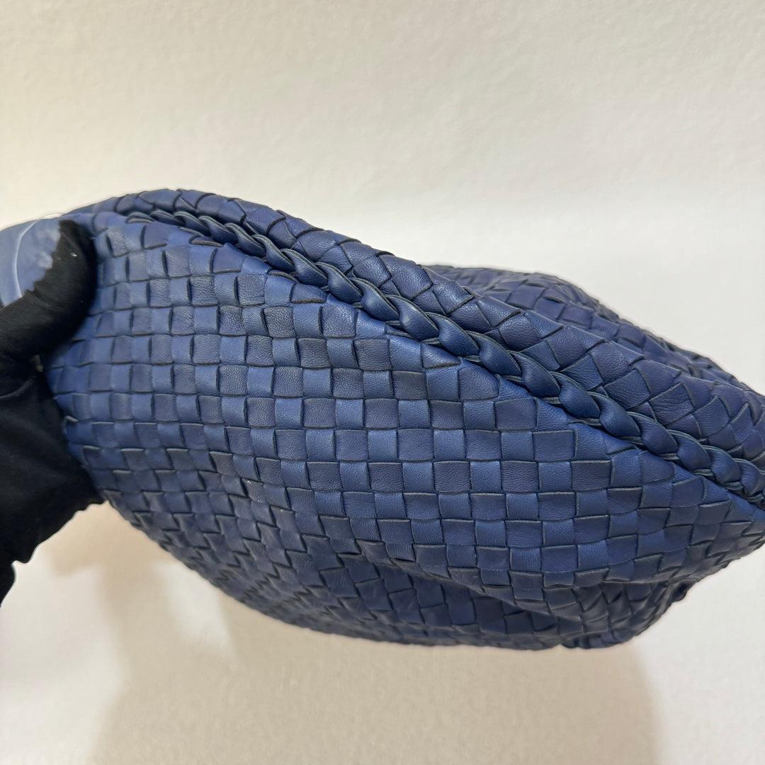 Bottega Veneta Belly Hobo Intrecciato Navy Large 47cm Excellent état - En vente à AUBERVILLIERS, FR